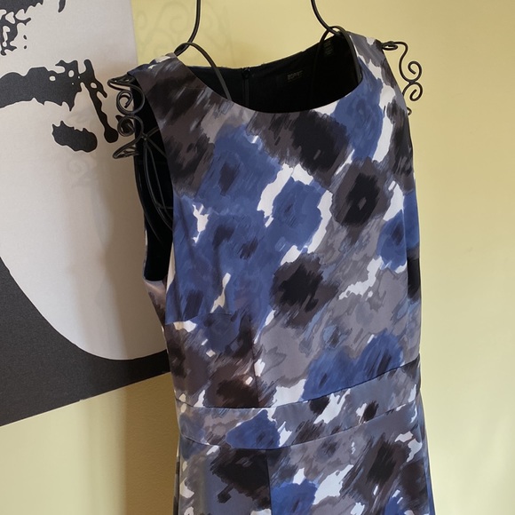 Esprit Collection Blue and White Watercolour Pattern Fit and Flare Dress - Sz 10 - Picture 4 of 10